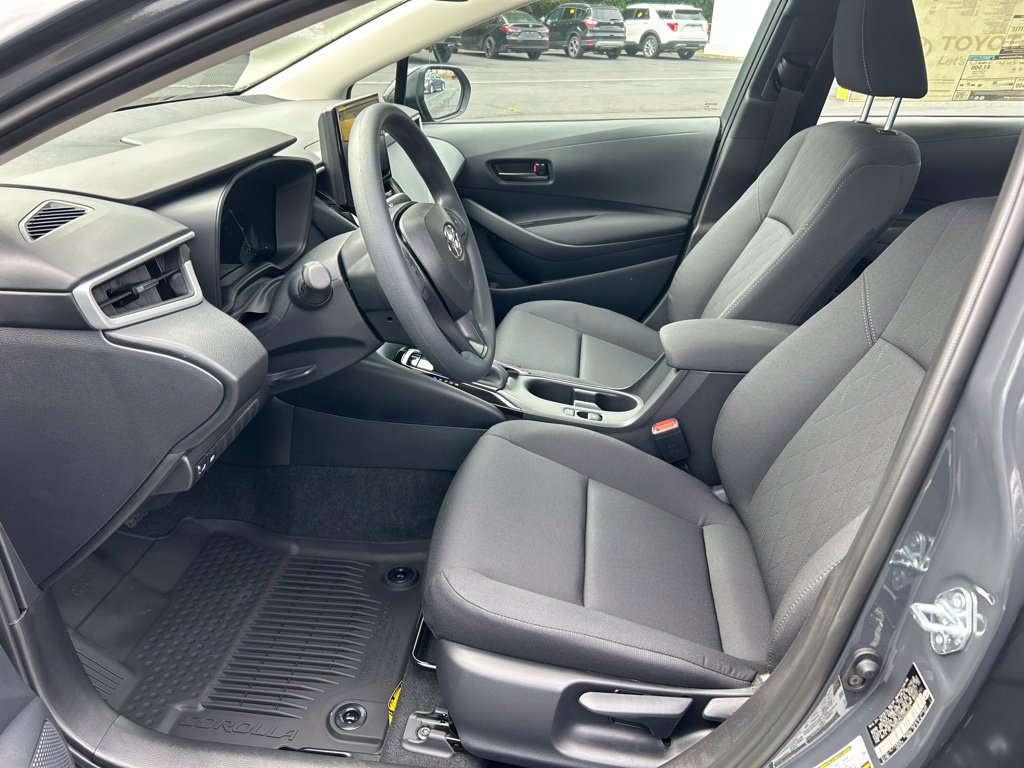 New 2026 Toyota Corolla LE w/ LE Premium Package FWD image 9