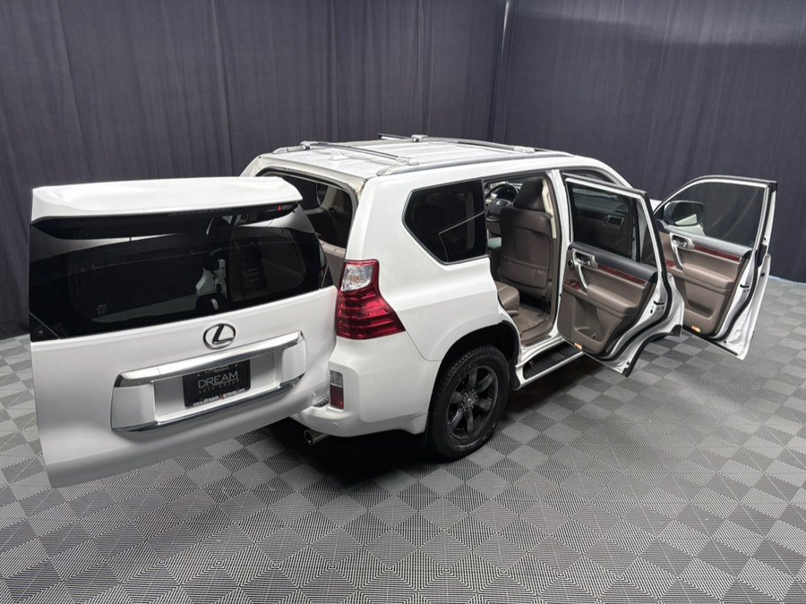 Used 2013 Lexus GX 460 Premium AWD/4WD image 20