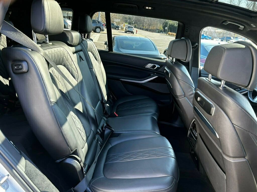 Used 2023 BMW X7 xDrive40i w/ Executive Package image 20