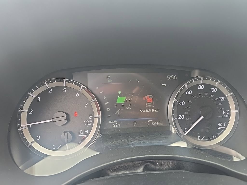 Used 2023 Toyota Highlander XLE image 16