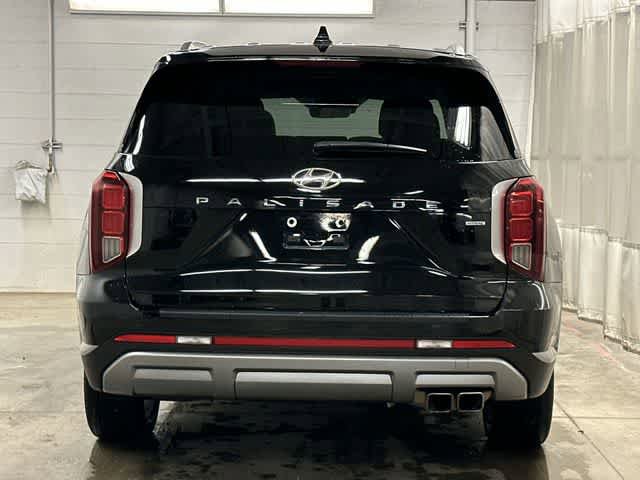 Used 2023 Hyundai Palisade SEL w/ Premium Package AWD/4WD image 4