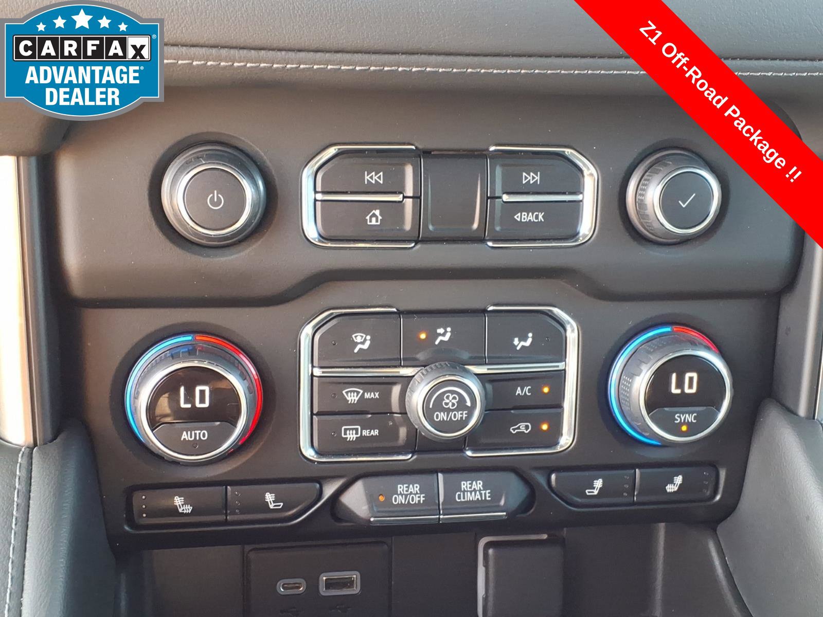 Used 2021 Chevrolet Tahoe Z71 w/ Z71 Off-Road Package AWD/4WD image 22