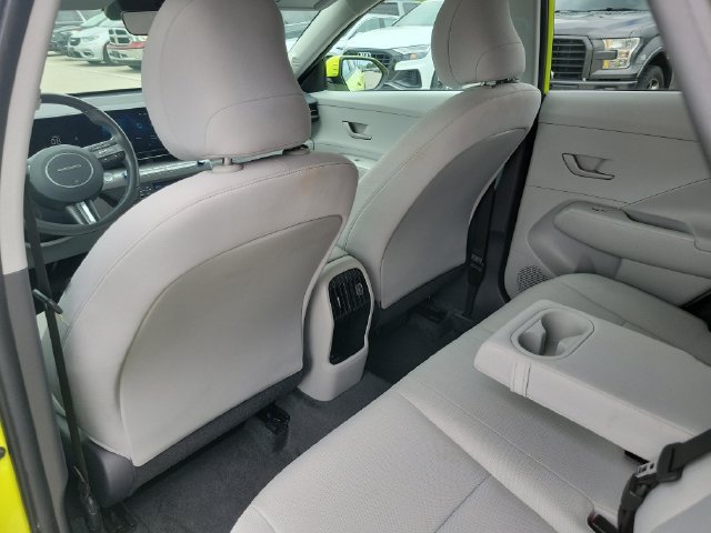 Used 2025 Hyundai Kona SEL FWD image 11