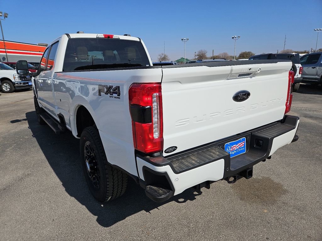 New 2026 Ford F350 Lariat w/ Black Appearance Package image 9