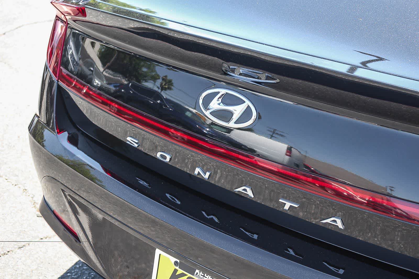 Used 2022 Hyundai Sonata SEL Plus w/ Cargo Package FWD image 9