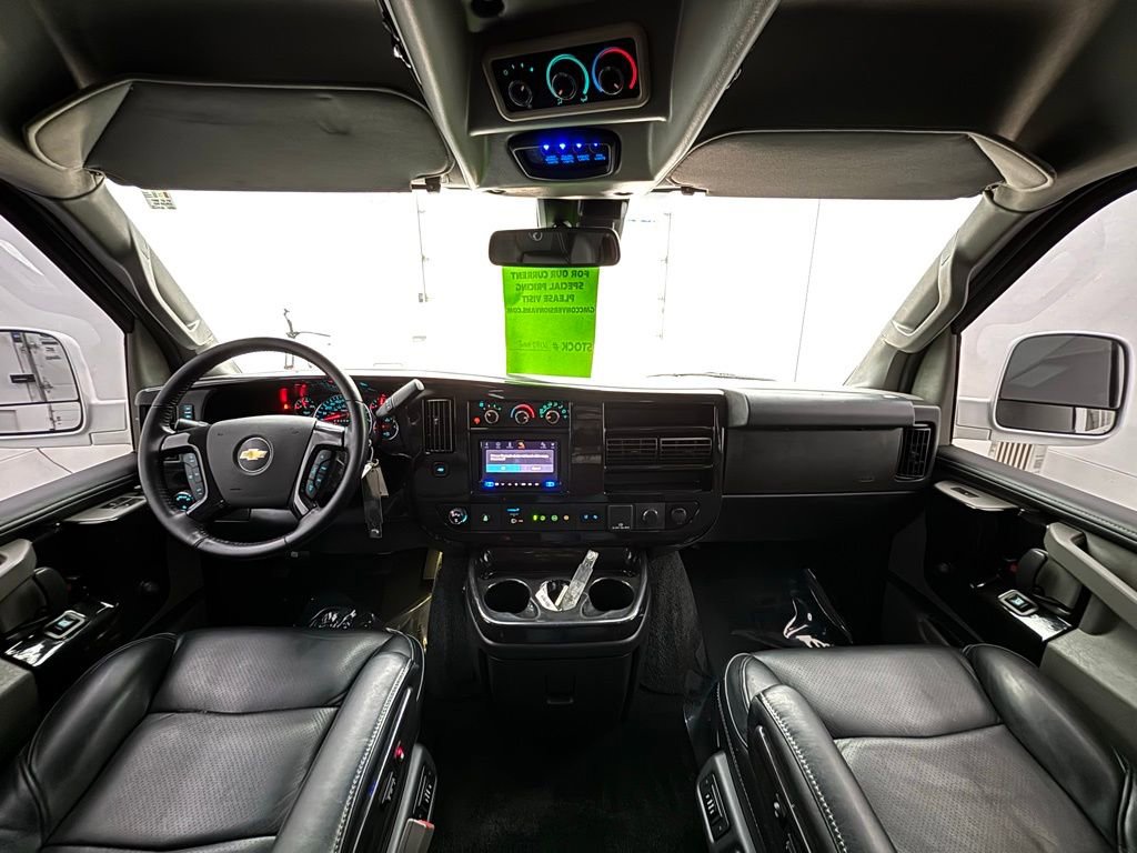 Used 2020 Chevrolet Express 2500 Extended w/ Enhanced Convenience Package image 30
