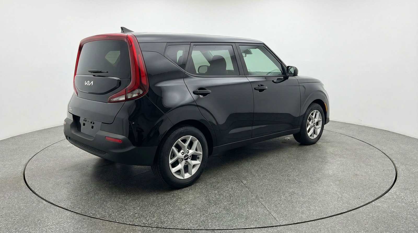 Used 2025 Kia Soul LX w/ LX Technology Package image 9