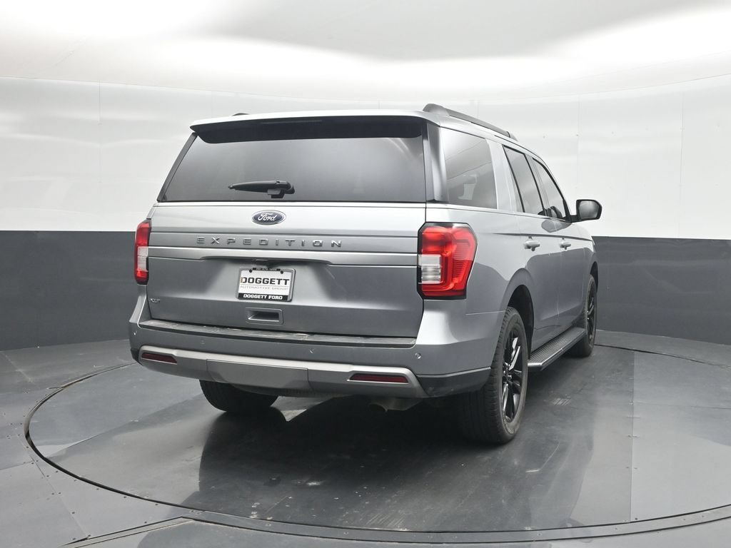 Certified 2022 Ford Expedition XLT RWD image 24