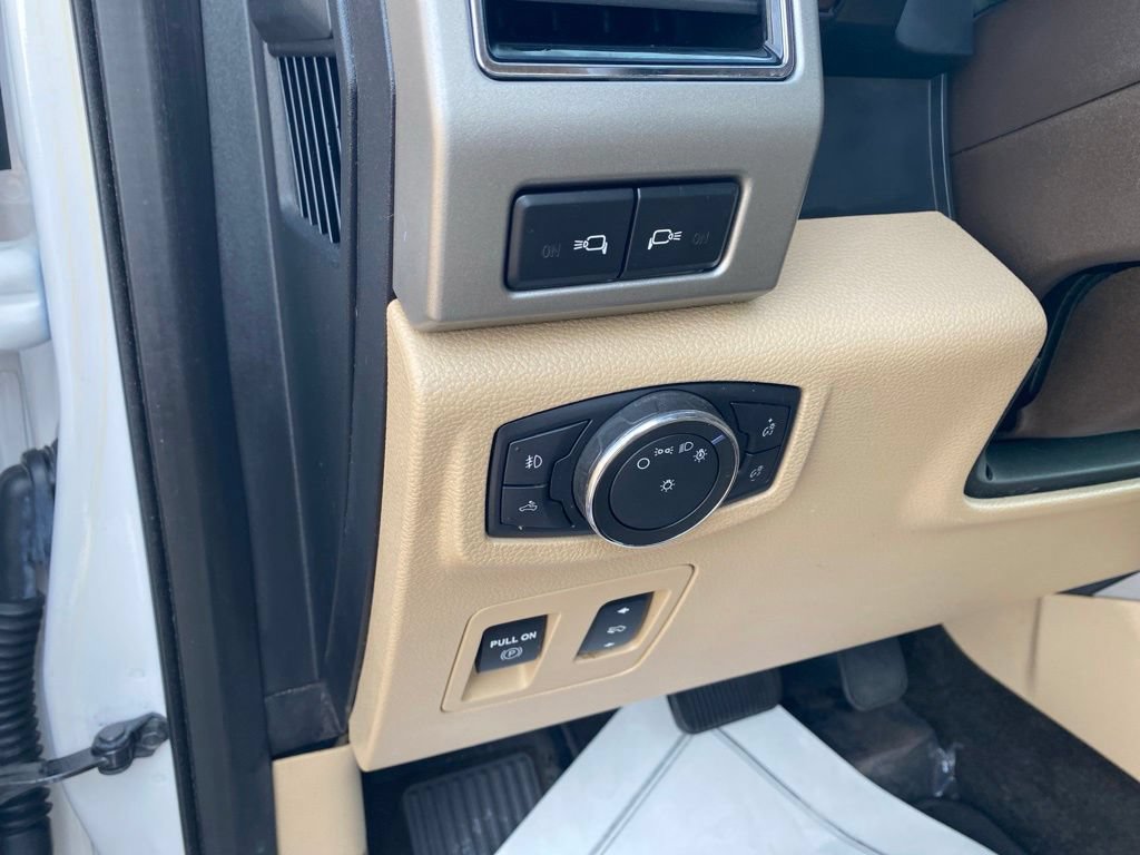 Used 2018 Ford F150 Lariat RWD image 16