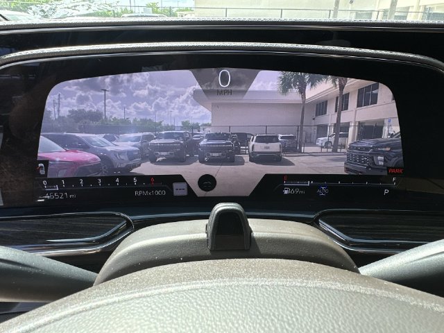 Certified 2023 Cadillac Escalade Premium Luxury w/ Performance Package AWD/4WD image 5