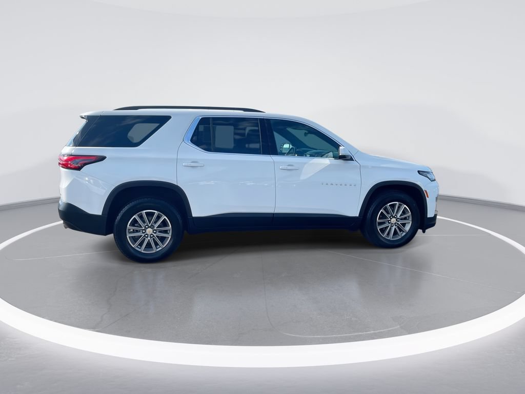 Used 2023 Chevrolet Traverse LT AWD/4WD image 9