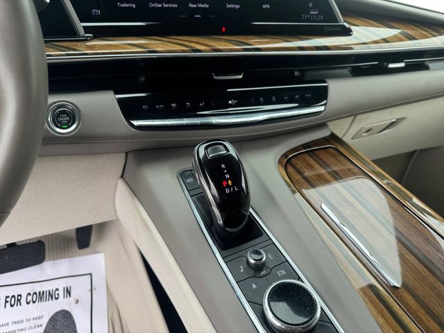 Certified 2023 Cadillac Escalade Premium Luxury Platinum image 15