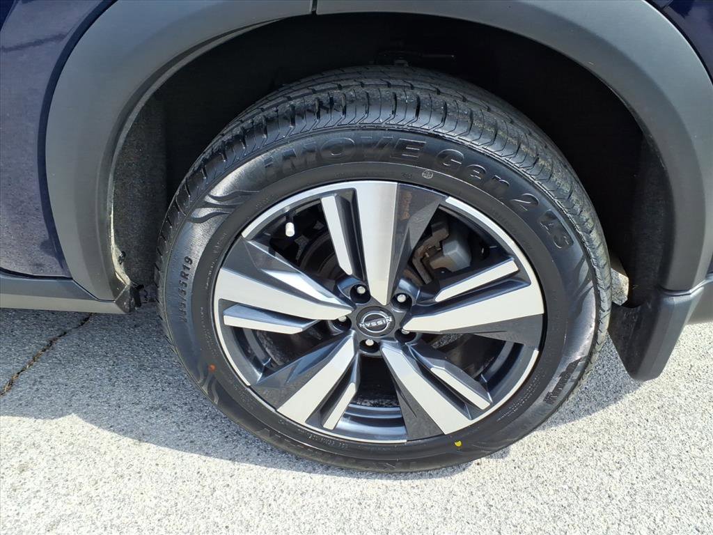 Certified 2024 Nissan Rogue SL w/ SL Premium Package image 4