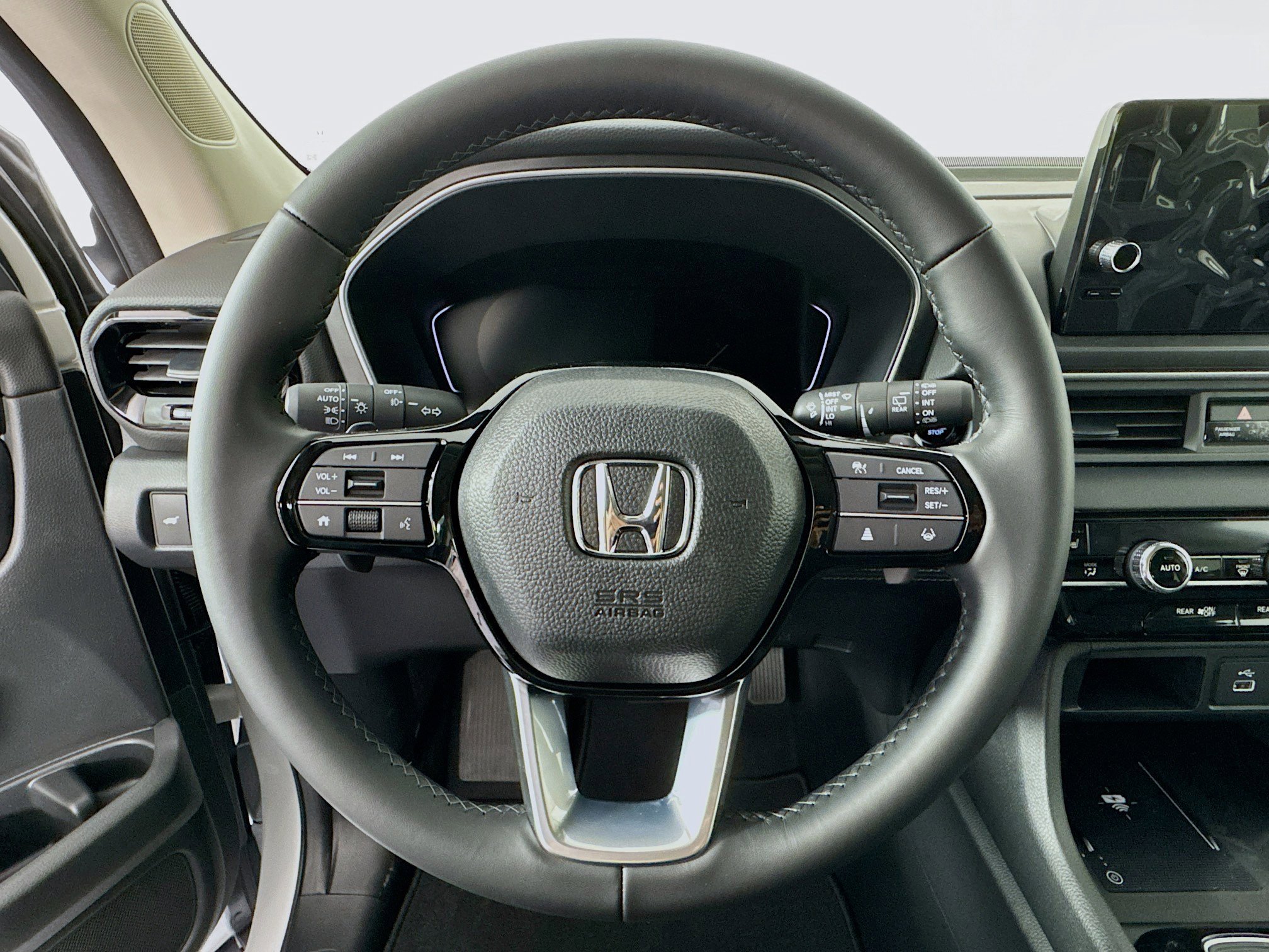 New 2025 Honda Pilot EX-L image 11