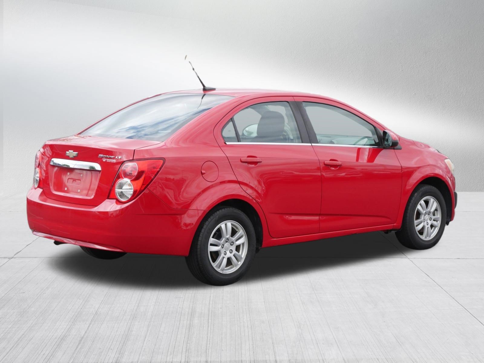 Used 2013 Chevrolet Sonic LT FWD image 7