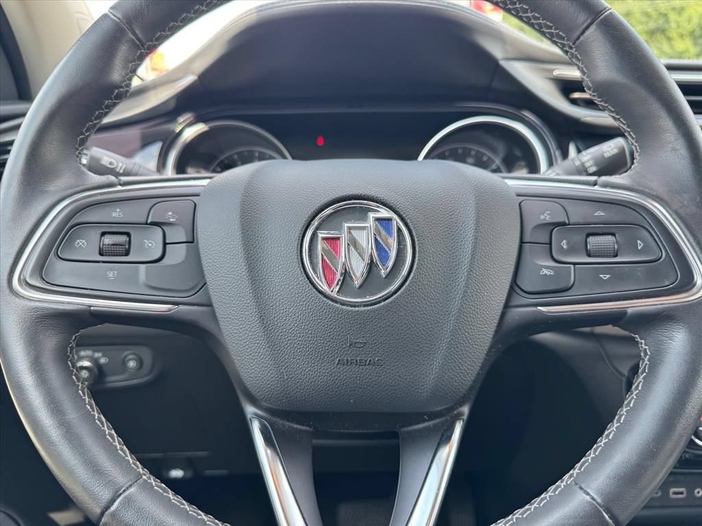 Used 2021 Buick Encore GX Select w/ Advanced Technology Package AWD/4WD image 17
