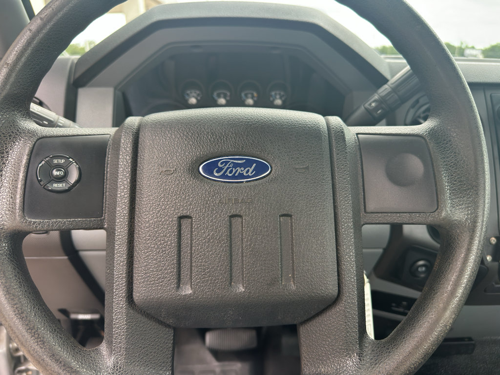 Used 2015 Ford F250 XL w/ Power Equipment Group AWD/4WD image 15
