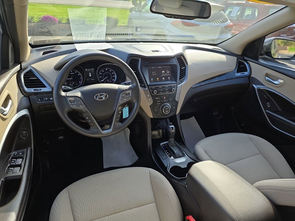Used 2017 Hyundai Santa Fe Sport image 11