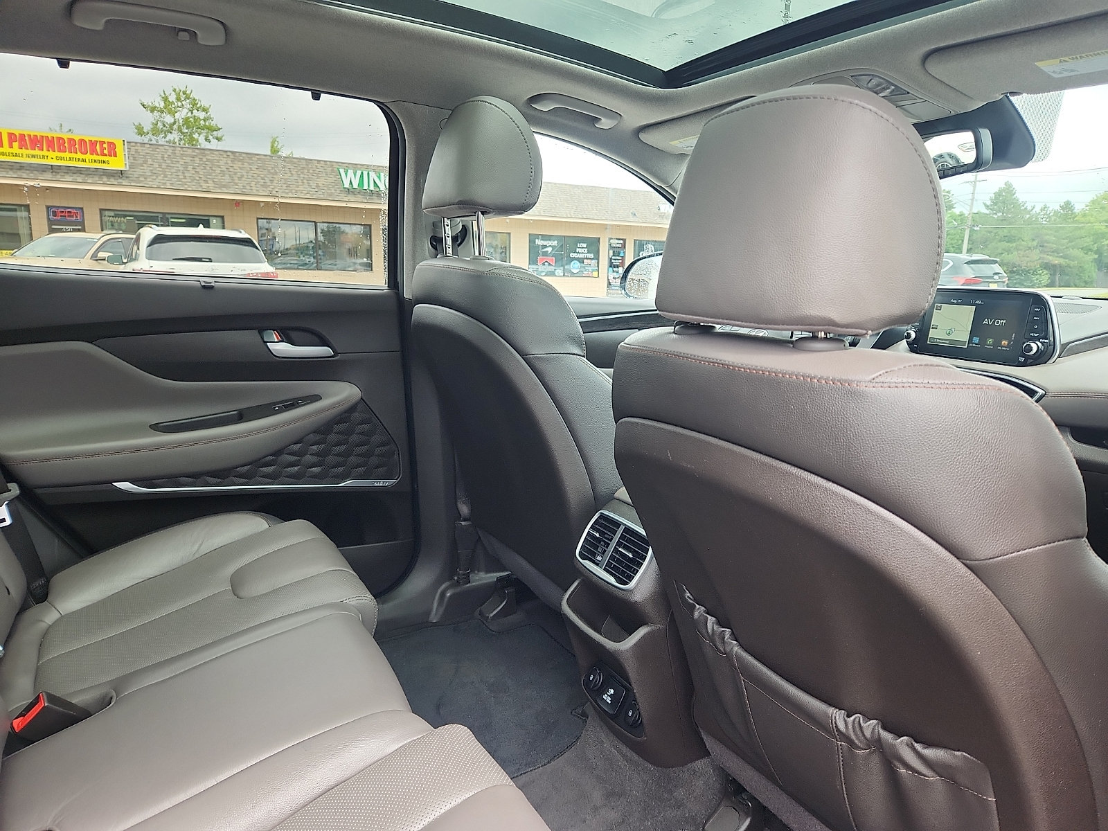 Used 2020 Hyundai Santa Fe Limited w/ Cargo Package AWD/4WD image 28