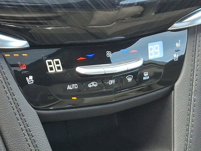 Certified 2025 Cadillac XT6 Premium Luxury w/ LPO, Floor Liner Package image 16