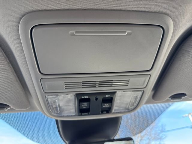 Used 2023 Honda Odyssey EX-L image 42