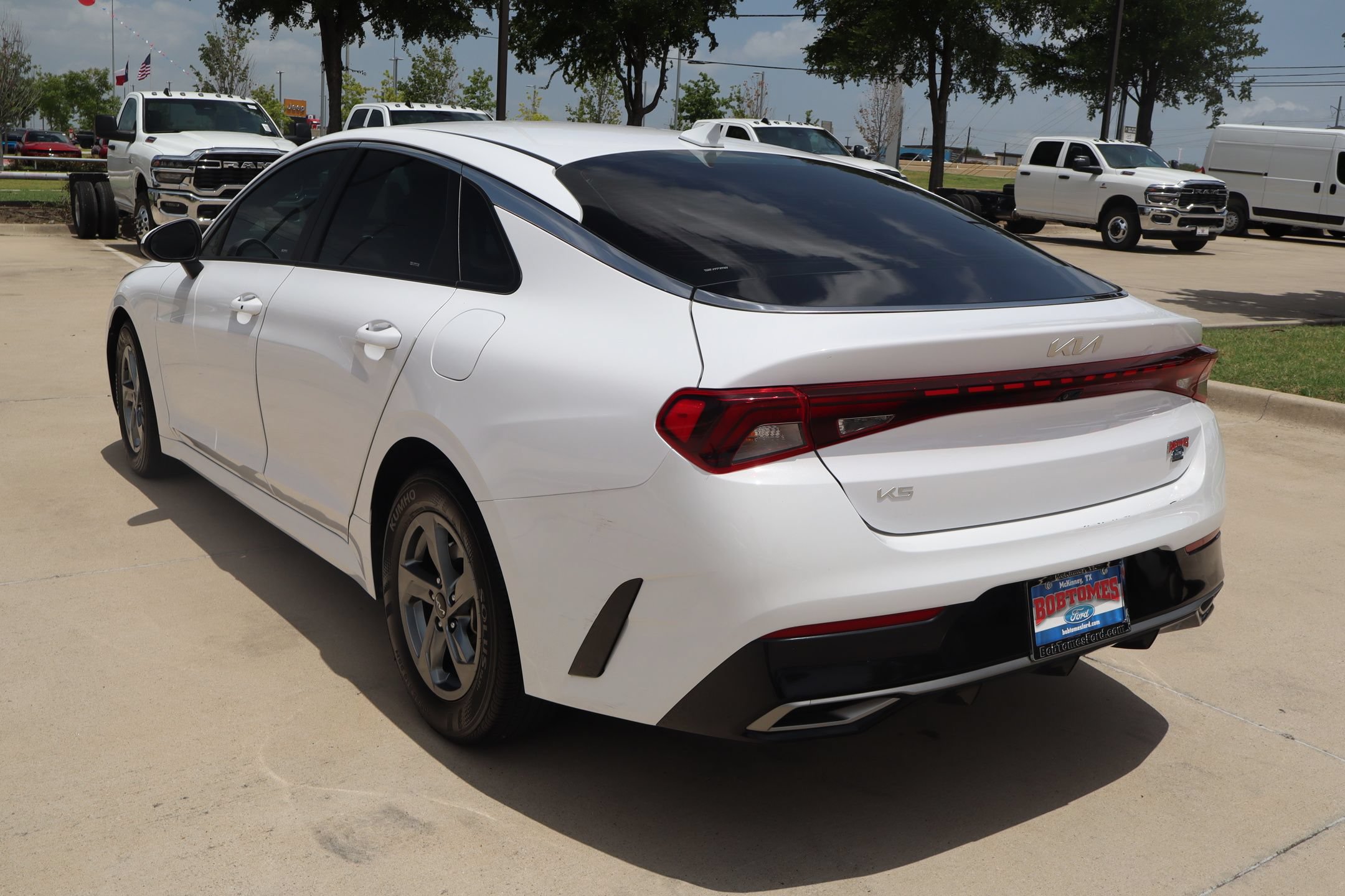 Used 2024 Kia K5 LXS FWD image 6