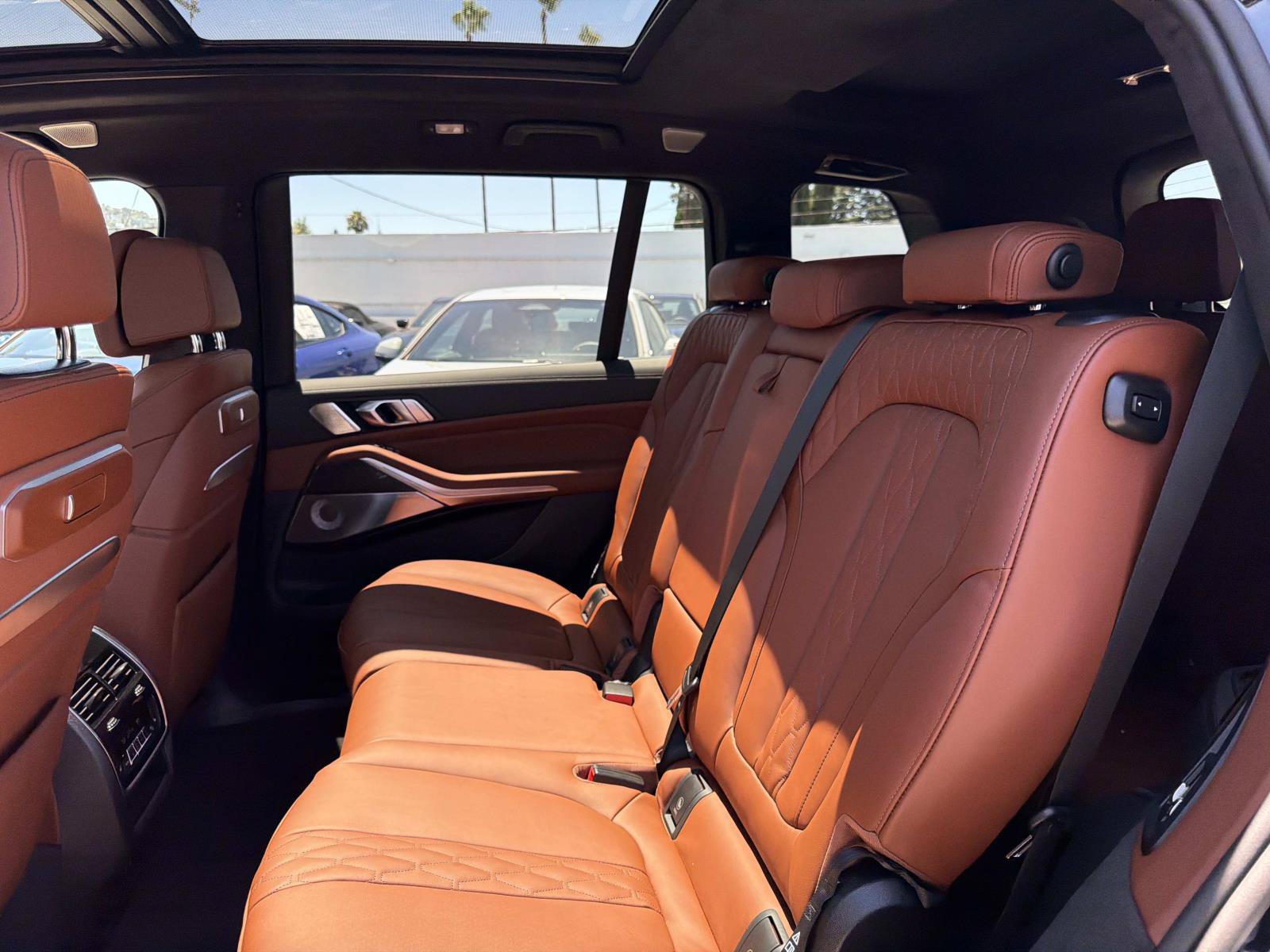 New 2026 BMW ALPINA XB7 AWD/4WD image 11