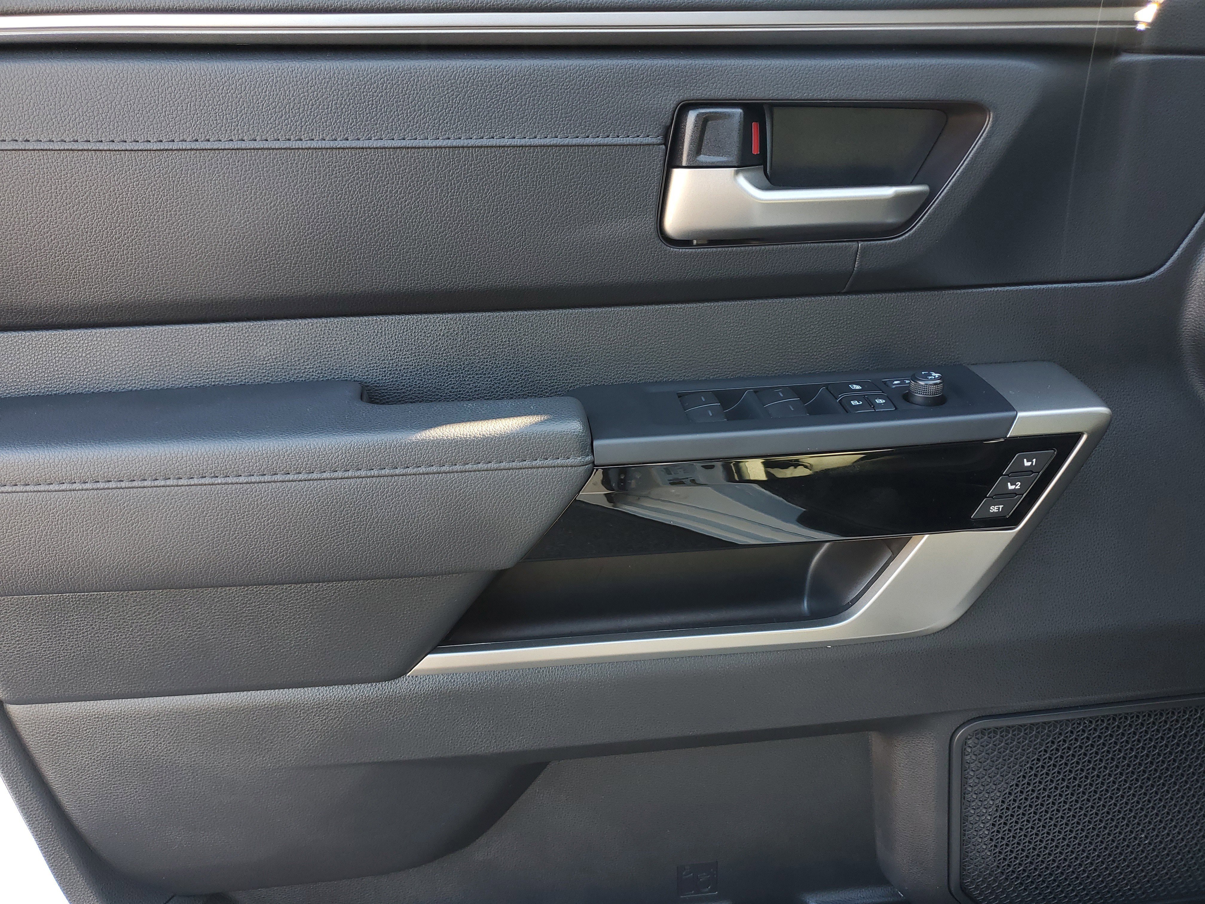 Certified 2025 Toyota Tundra Limited image 20