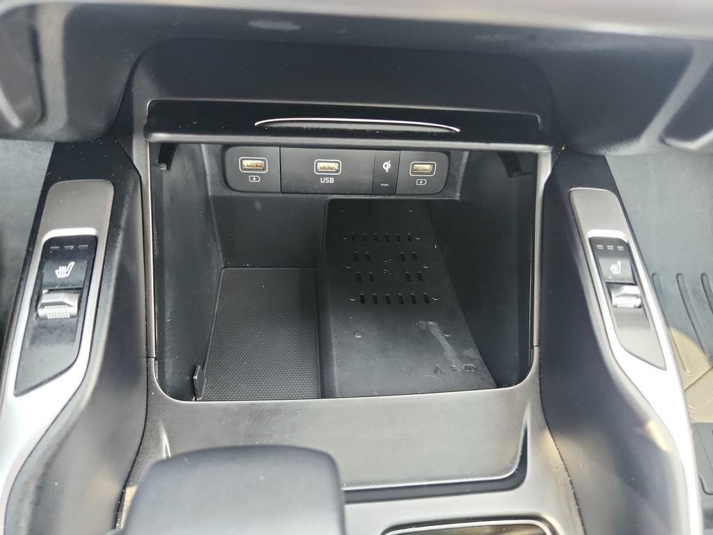 Certified 2023 Kia Sorento S w/ Panoramic Sunroof Package AWD/4WD image 25