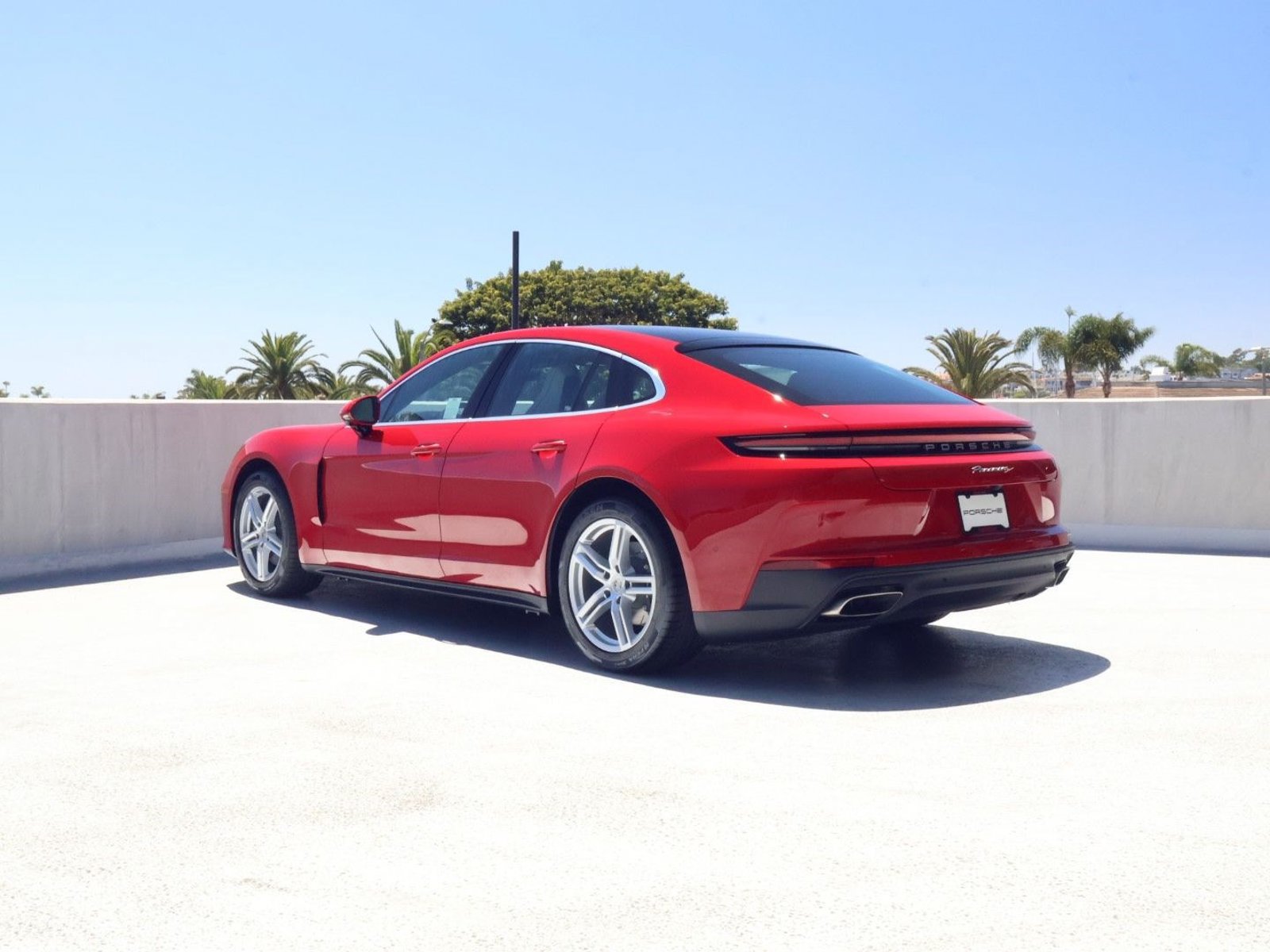 New 2026 Porsche Panamera video 3