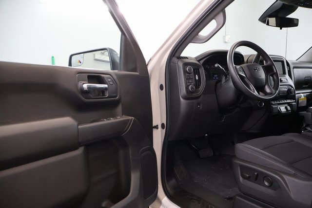 New 2026 Chevrolet Silverado 1500 Custom Trail Boss w/ Turbomax Blackout Package AWD/4WD image 9