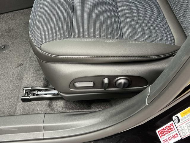 Used 2026 Buick Envista Preferred w/ Convenience I Package FWD image 18