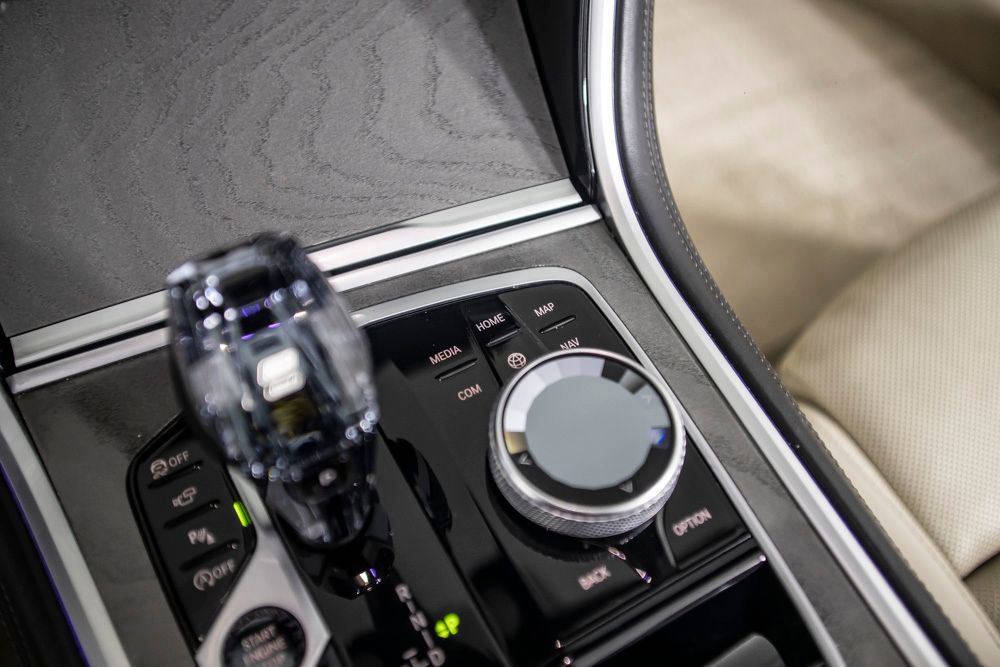 Used 2023 BMW 840i 840i w/ Comfort Seating Package image 37