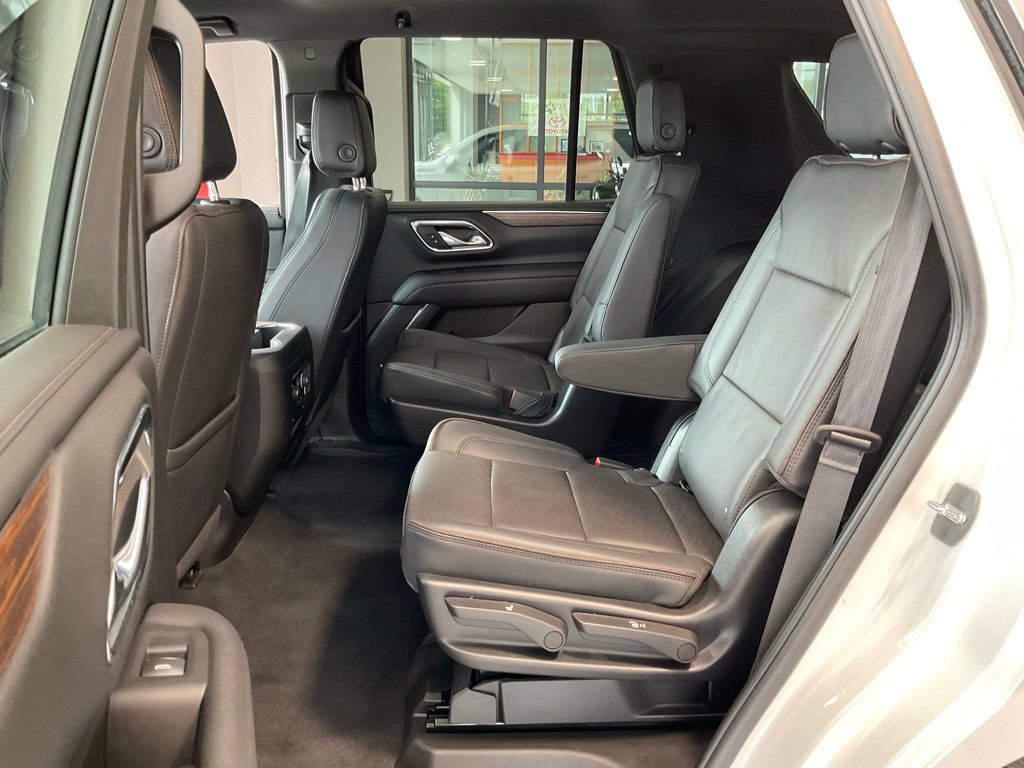 Used 2024 Chevrolet Tahoe High Country AWD/4WD image 22