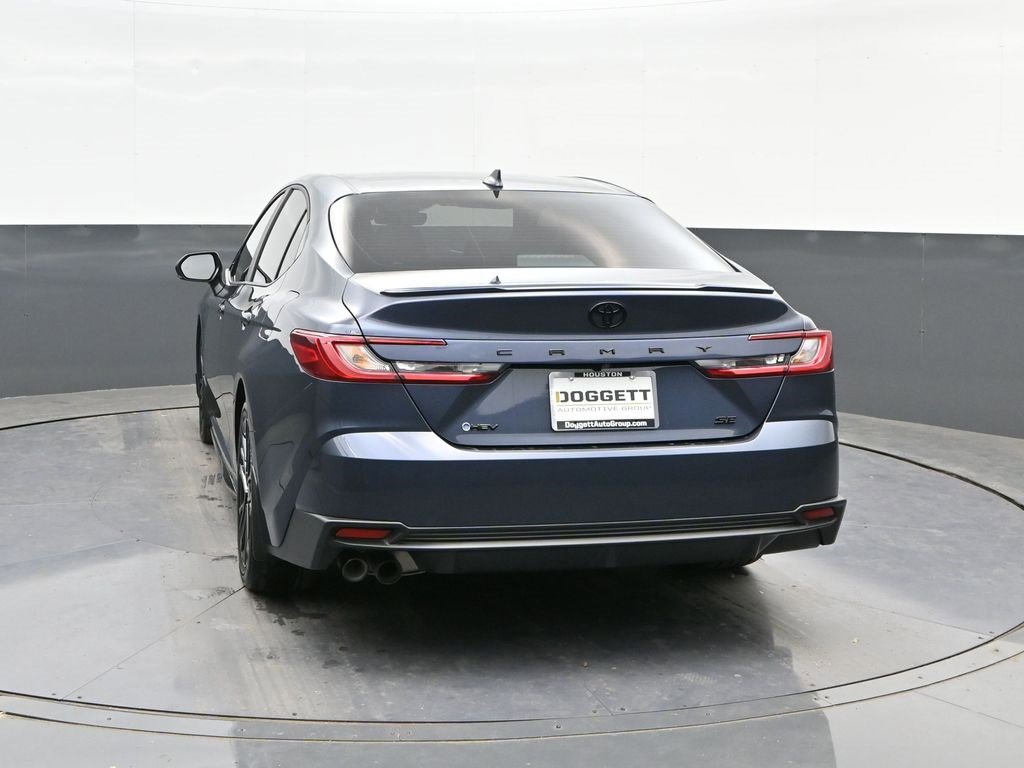 Used 2026 Toyota Camry SE w/ Convenience Package image 8