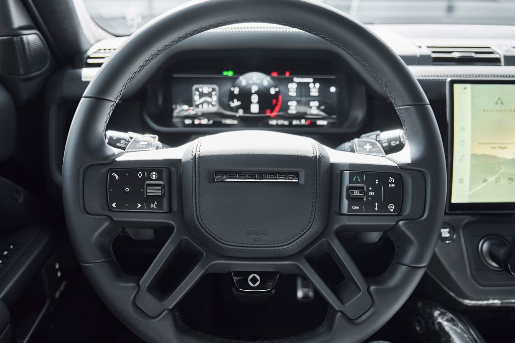 Used 2026 Land Rover Defender 110 AWD/4WD image 45