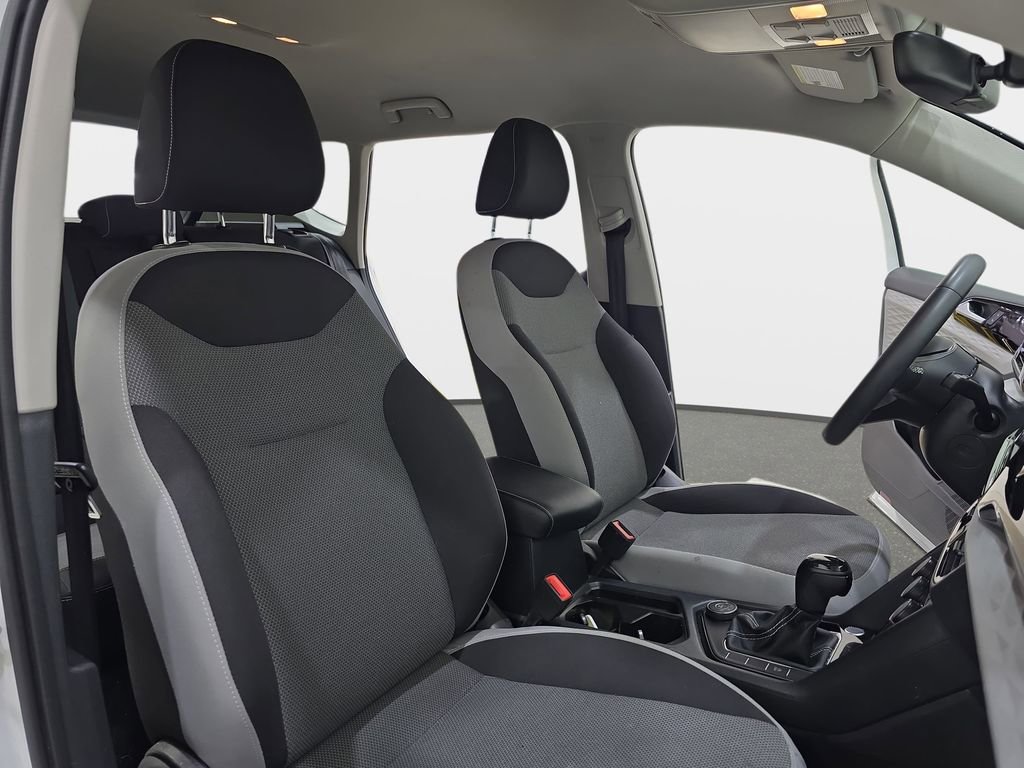 Used 2023 Volkswagen Taos S image 12