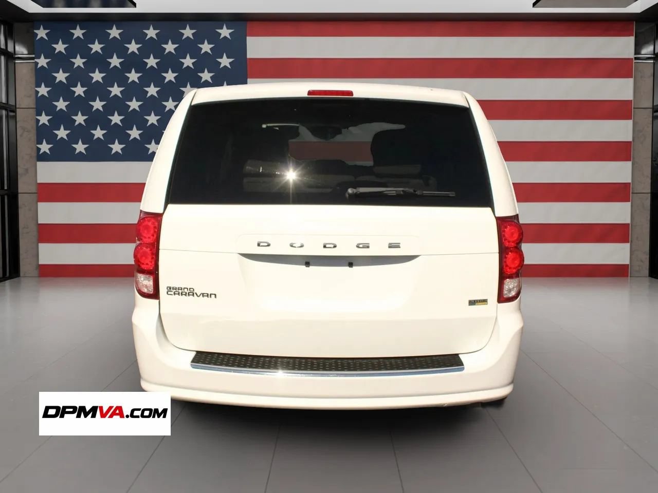 Used 2016 Dodge Grand Caravan SE w/ Quick Order Package 29E SE FWD image 6