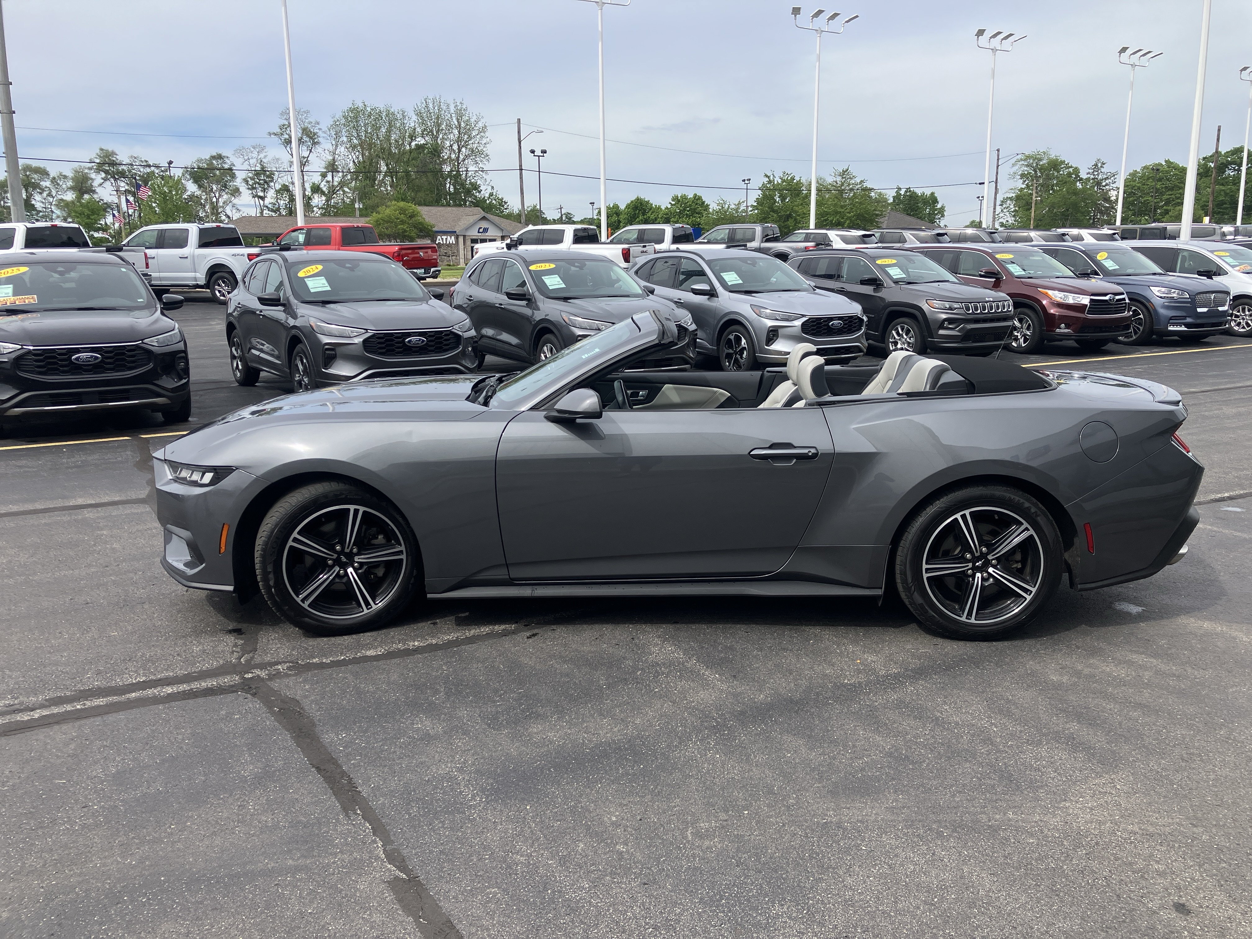 Certified 2024 Ford Mustang Premium RWD image 4