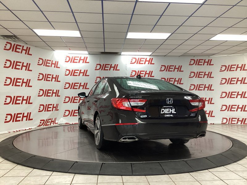 Used 2018 Honda Accord Touring image 5