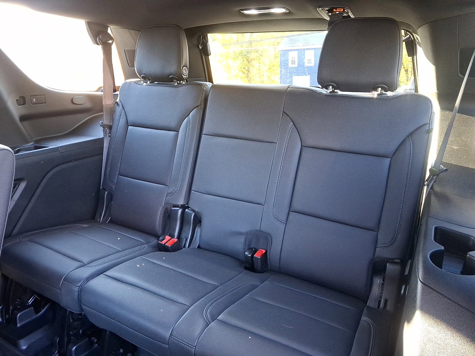 Used 2023 Chevrolet Tahoe Z71 w/ Luxury Package image 10