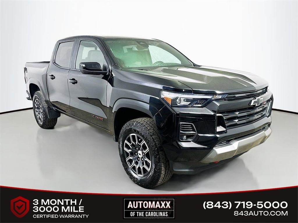 Used 2023 Chevrolet Colorado Z71 w/ Z71 Convenience Package 2