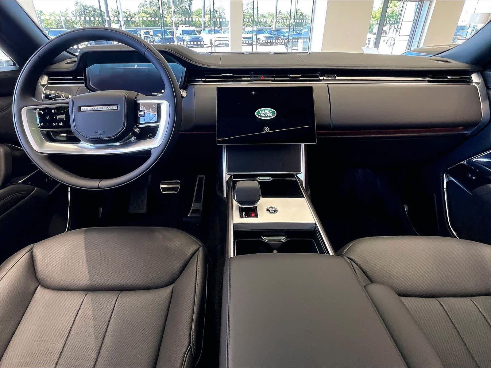 New 2026 Land Rover Range Rover SE AWD/4WD image 5