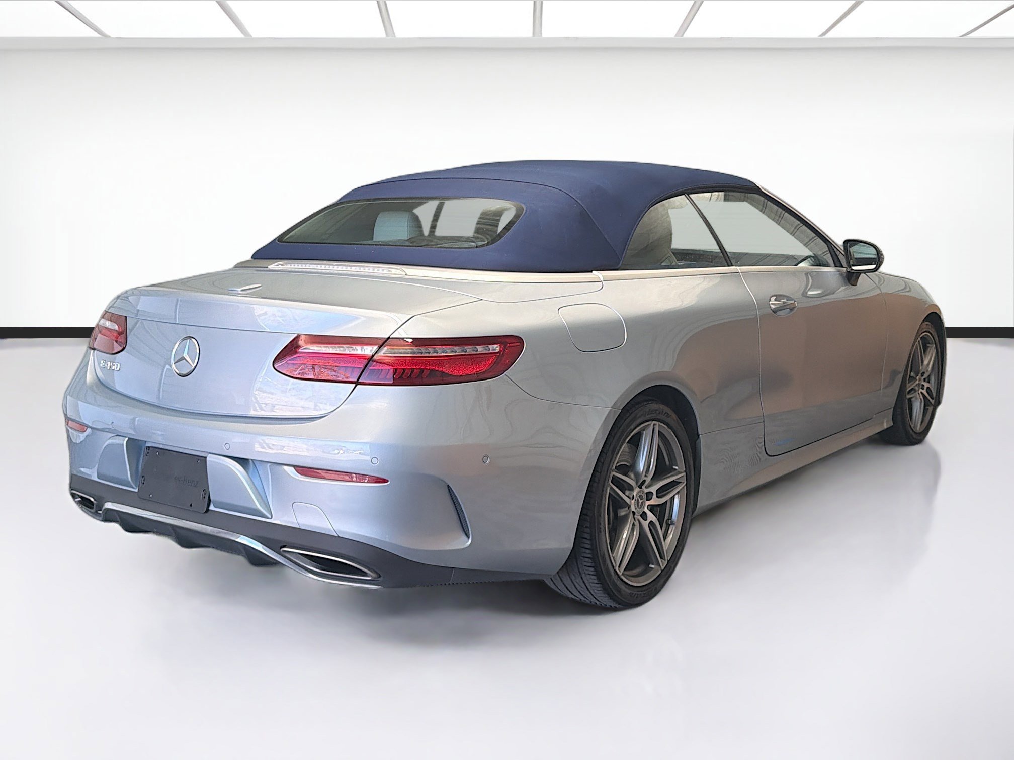 Used 2019 Mercedes-Benz E 450 Cabriolet image 4
