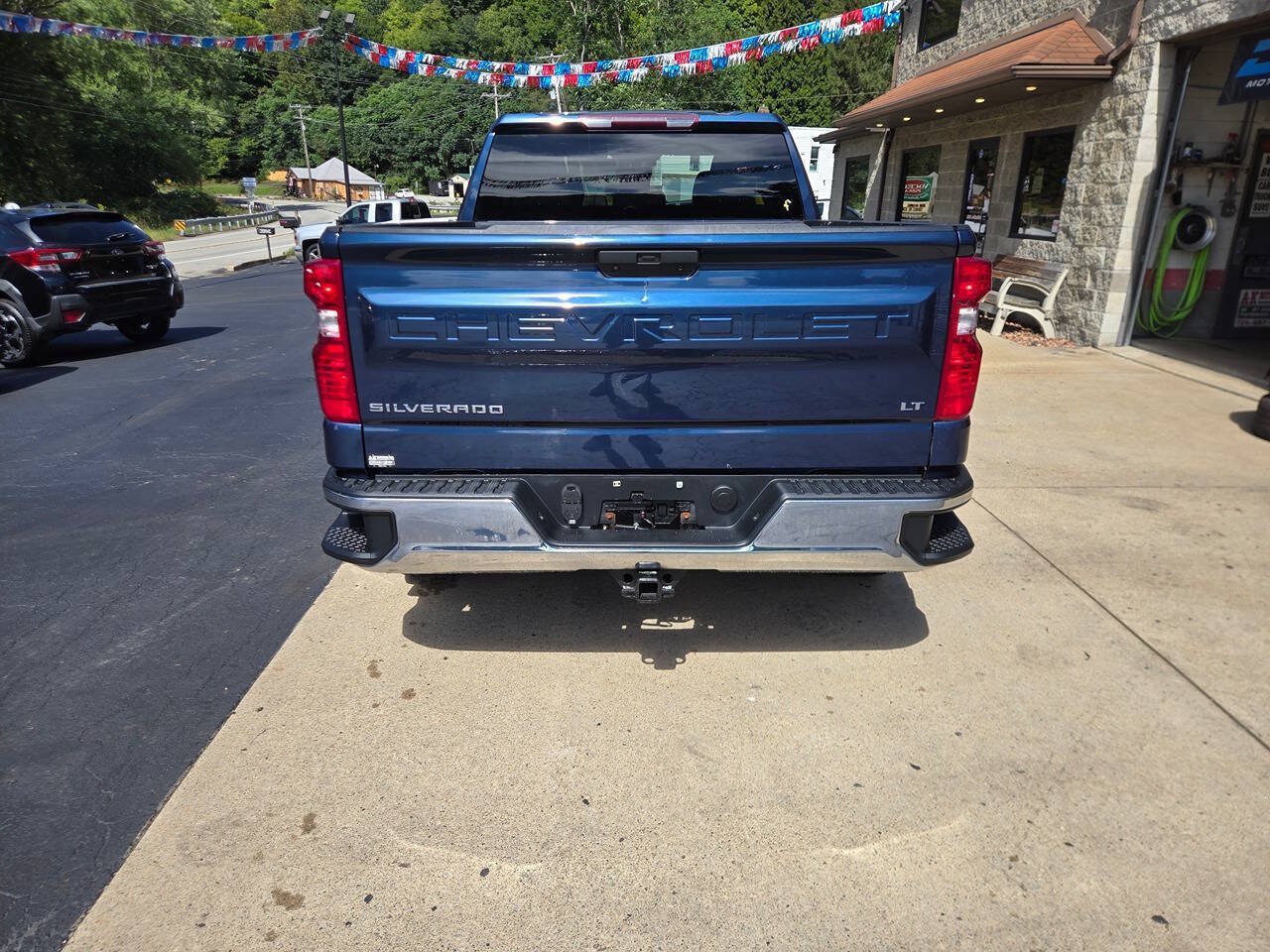 Used 2019 Chevrolet Silverado 1500 LT w/ All-Star Edition AWD/4WD image 6