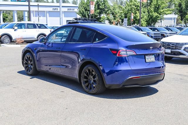 Used 2021 Tesla Model Y Long Range AWD/4WD image 2