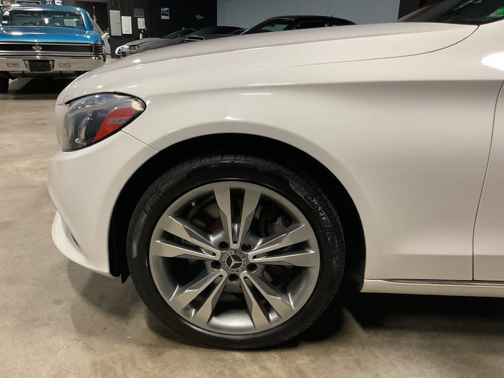 Used 2018 Mercedes-Benz C 300 4MATIC Sedan w/ Multimedia Package image 40