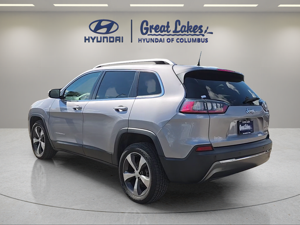 Used 2019 Jeep Cherokee Limited FWD image 3
