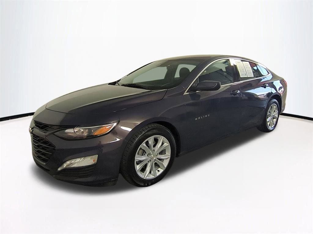 Used 2025 Chevrolet Malibu LT image 9