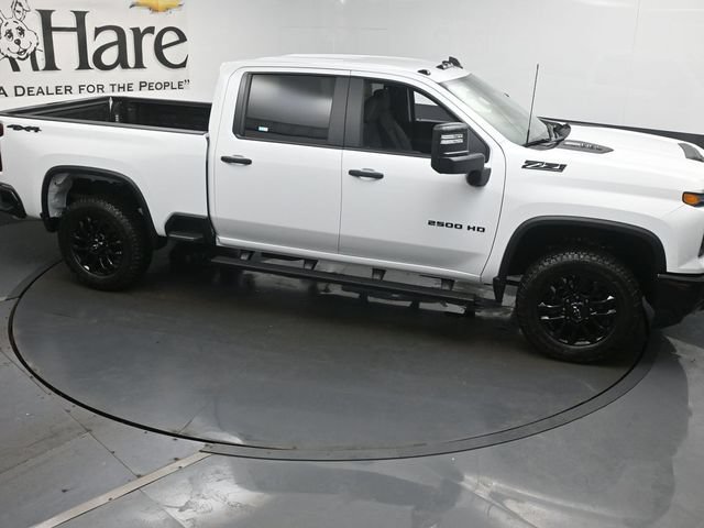 New 2026 Chevrolet Silverado 2500 Custom w/ Custom Value Package AWD/4WD image 16